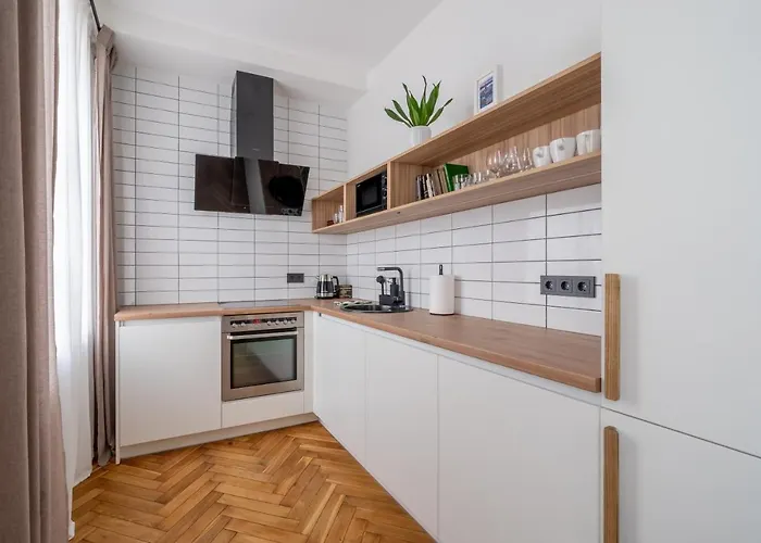 Mucenieku Old Town Bright Apartment Riga