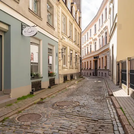 Dzīvoklis Mucenieku Old Town Bright